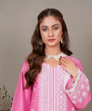 Pretty in Pink Kurta: A Touch of Grace and Elegance